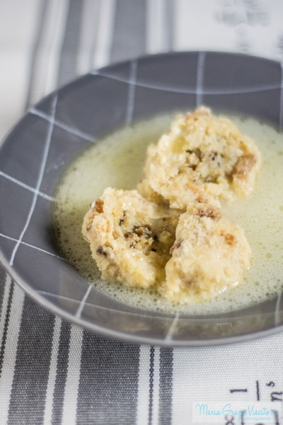 I canederli con cuore al tartufo in brodo di parmigiano