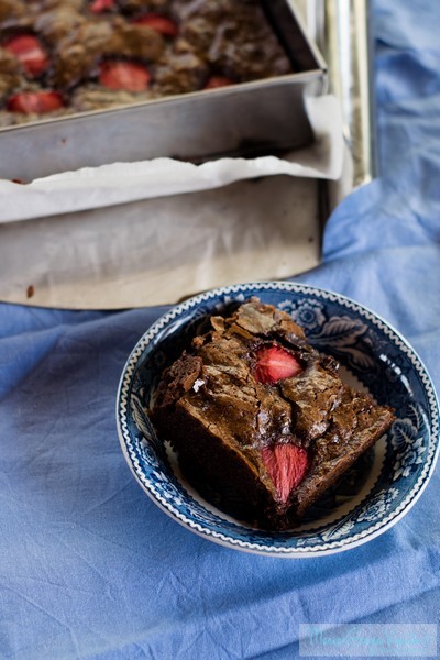 I brownies al cioccolato e fragole