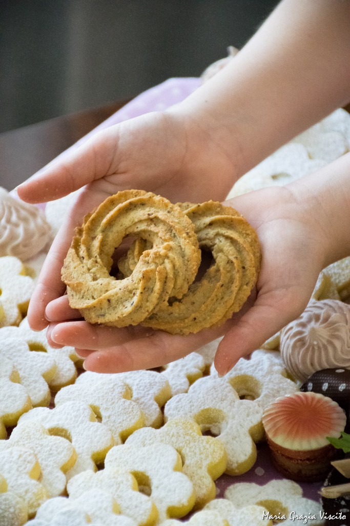 Cannoli siciliani: una dolcissima delizia che manda in paradiso!